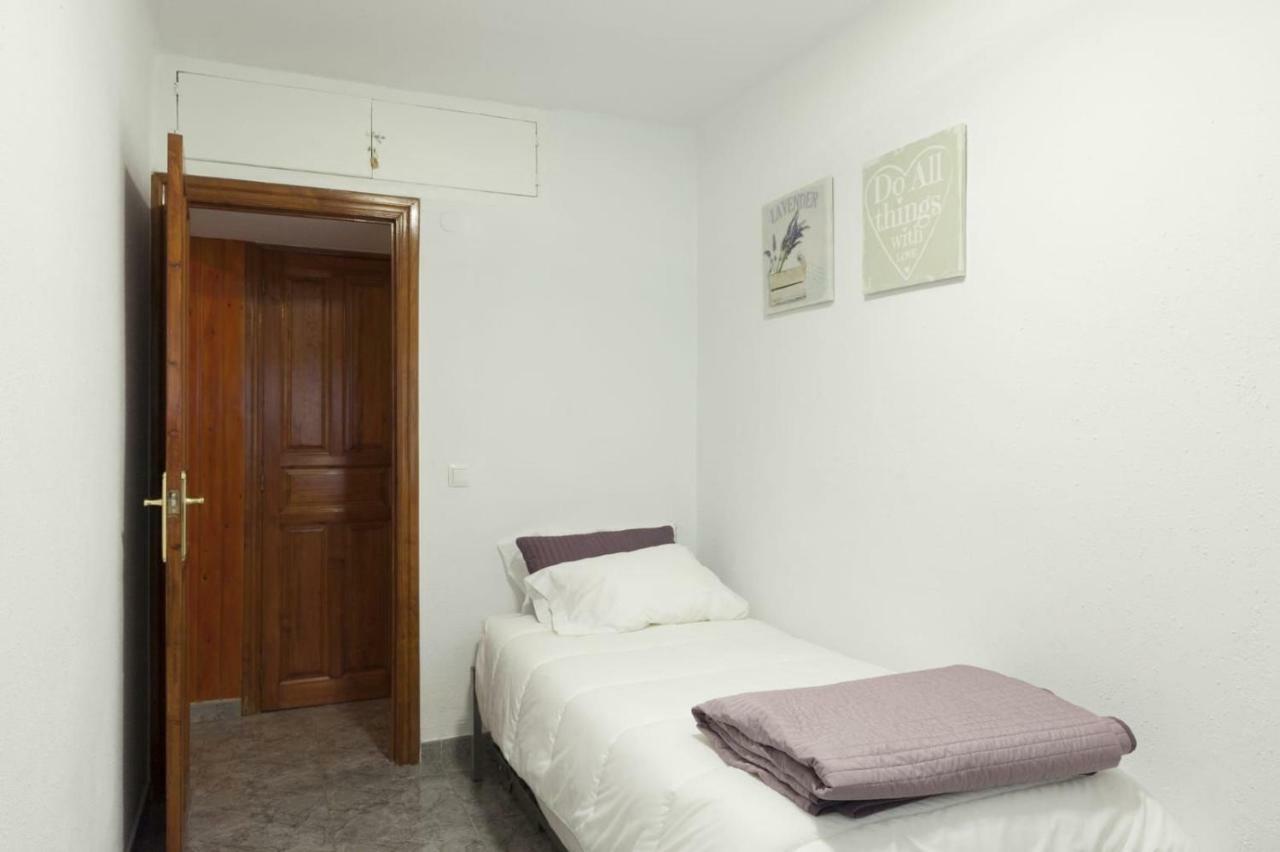 Cosy Apartment Fira Barcelona L'Hospitalet de Llobregat Exteriör bild