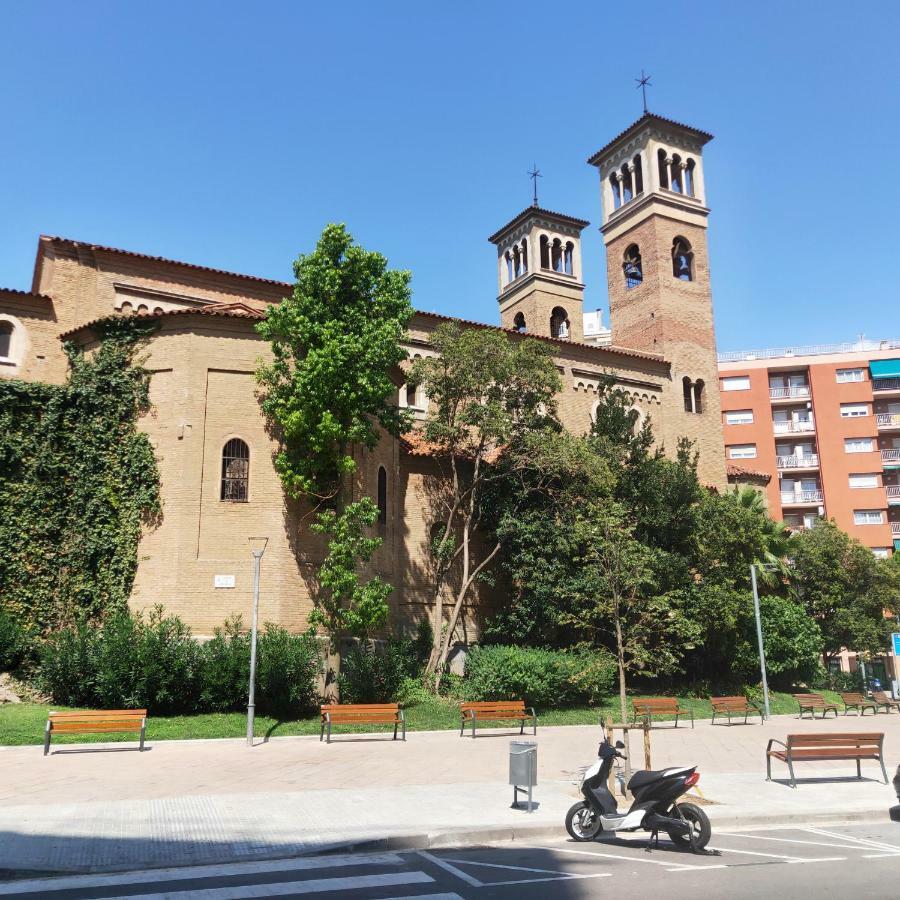 Cosy Apartment Fira Barcelona L'Hospitalet de Llobregat Exteriör bild