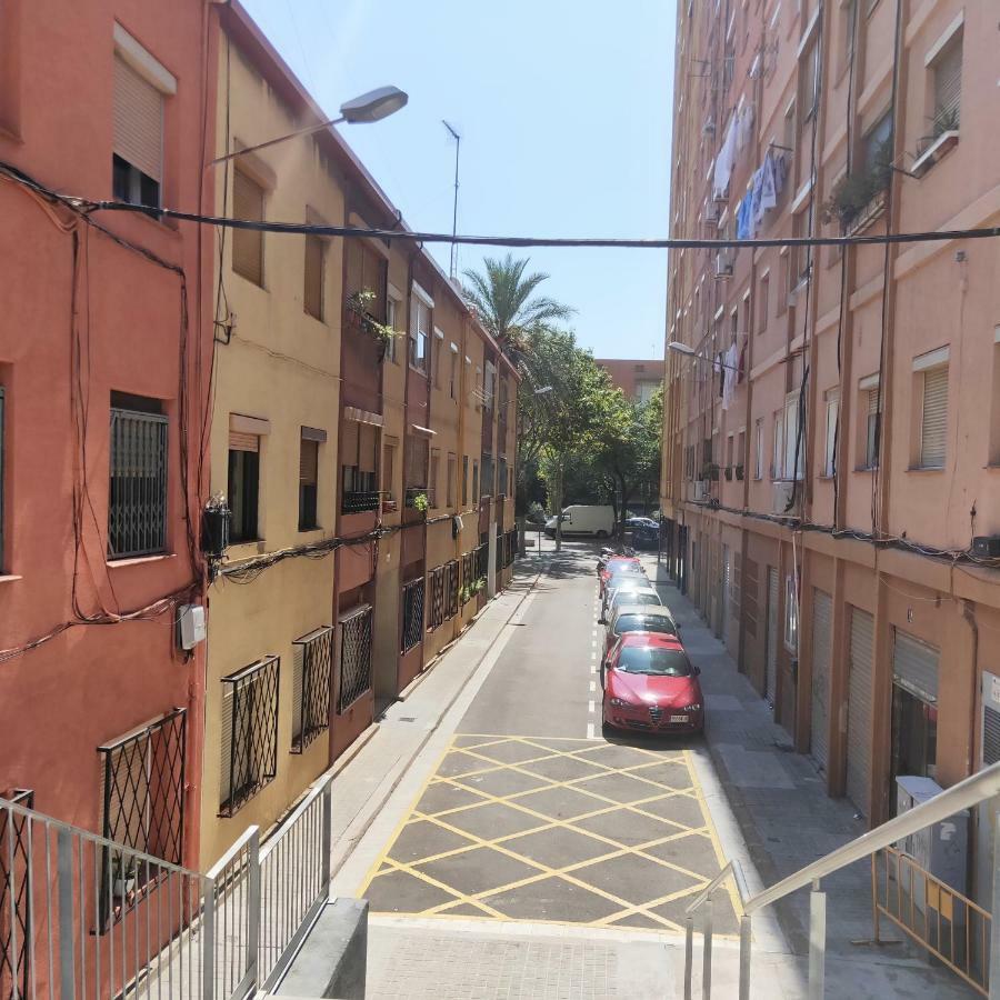 Cosy Apartment Fira Barcelona L'Hospitalet de Llobregat Exteriör bild
